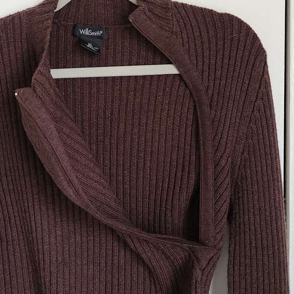Merino Wool Mock Neck Sweater - Picture 3 of 6
